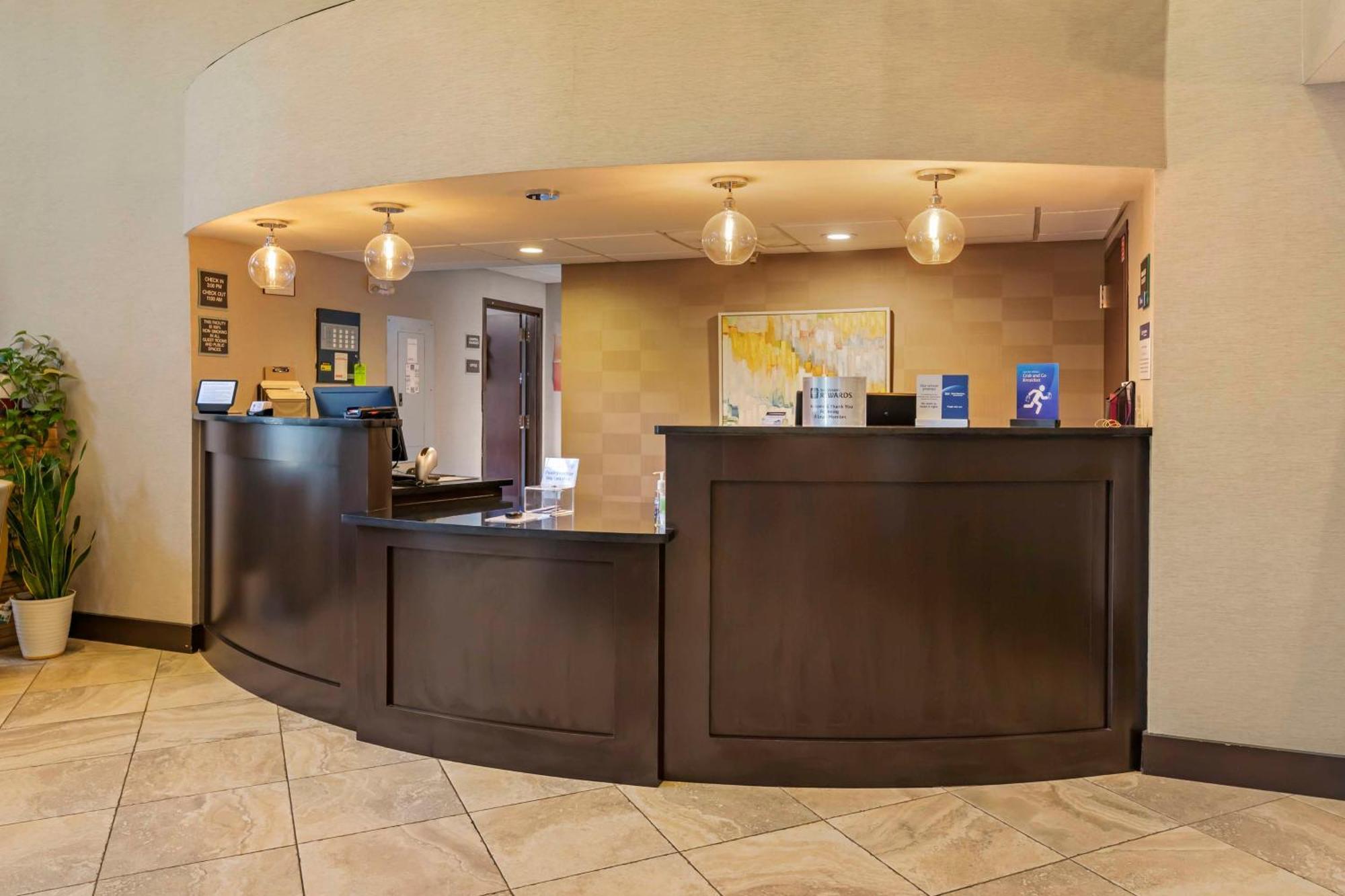 Best Western Нью-Олбани Экстерьер фото